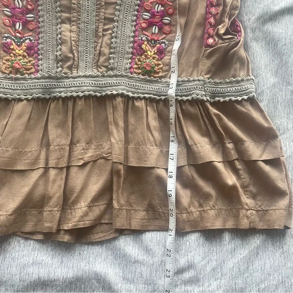 Anthropologie Blank London Sedona Embroidered Embellished Top Size Medium - Picture 8 of 10